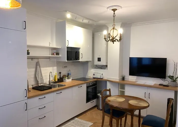 Quartier St Louis - 10 Mins Walking Château Appartement